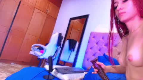 Snapshot of sharlott_kiss chatting on January 30, 2025, 6:00 pm Sharlott online show from January 30, 2025, 6:00 pm