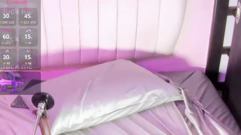Snapshot of sharlotthe_bigass chatting on June 20, 2026, 8:50 am sharlotthe_bigass online show from June 20, 2026, 8:50 am
