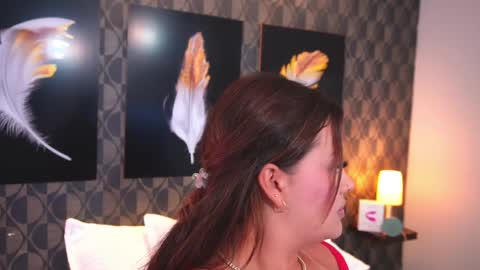 Snapshot of sharomross chatting on April 18, 2026, 7:07 pm Sharom online show from April 18, 2026, 7:07 pm