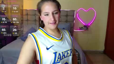 Snapshot of sharon_makelove chatting on August 8, 2026, 7:16 pm ESTEFI online show from August 8, 2026, 7:16 pm