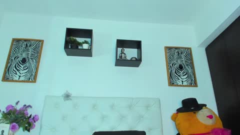 Snapshot of sharon_smiith_ chatting on January 24, 2025, 10:41 pm sharon_smiith_ online show from January 24, 2025, 10:41 pm