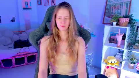 Sharon online show from March 6, 2025, 7:21 pm