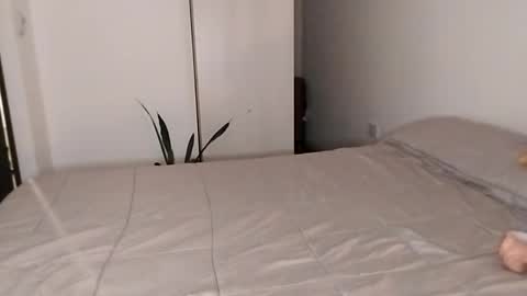 Sharon Kleinmann online show from March 5, 2025, 11:16 pm