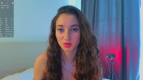 Lola and Stacey online show from July 12, 2026, 11:01 am