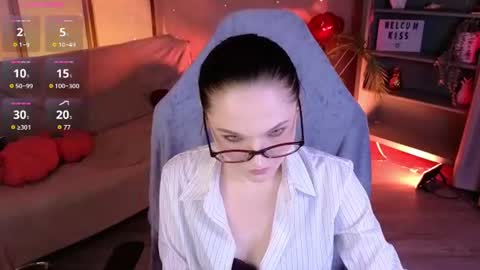 Snapshot of sharpsilence chatting on July 12, 2026, 12:40 pm Mistress Silence online show from July 12, 2026, 12:40 pm