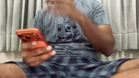 Snapshot of shash2014 chatting on May 9, 2026, 8:52 am Shashii online show from May 9, 2026, 8:52 am