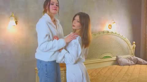 Snapshot of shaunaheiple chatting on November 26, 2025, 4:13 am Alexandra online show from November 26, 2025, 4:13 am