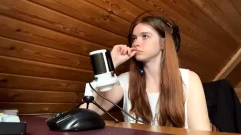 Snapshot of shavonflosi chatting on June 17, 2026, 4:26 am Maria online show from June 17, 2026, 4:26 am