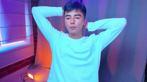 Shawn online show from December 17, 2025, 1:06 pm