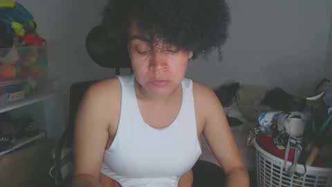 Shayna online show from September 10, 2025, 1:16 am