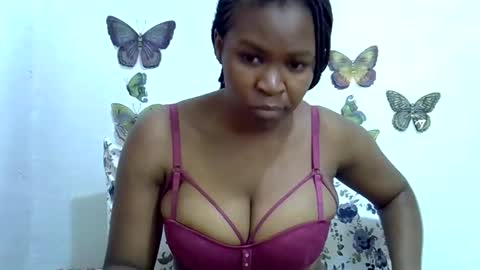 shazzypreety online show from May 18, 2026, 4:07 am