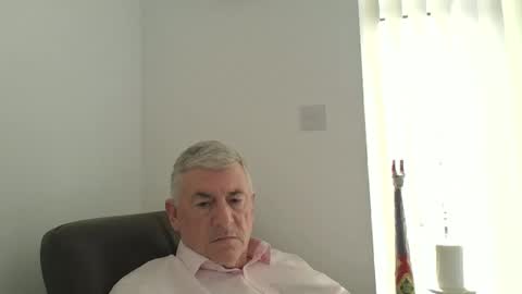 Snapshot of she52 chatting on April 15, 2026, 12:34 pm she52 online show from April 15, 2026, 12:34 pm