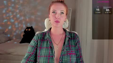Snapshot of she_wolf1 chatting on May 6, 2026, 3:28 pm she_wolf1 online show from May 6, 2026, 3:28 pm