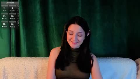 sheenagear online show from September 25, 2025, 1:26 pm