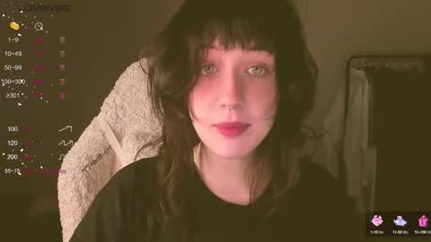 Snapshot of sheeny_shy chatting on September 16, 2025, 4:52 pm Chiara online show from September 16, 2025, 4:52 pm