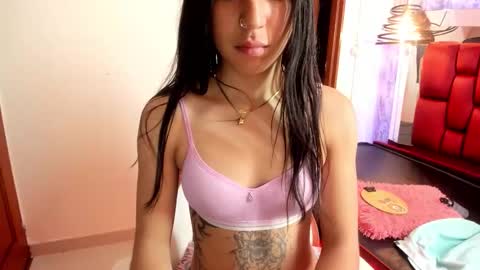 sheilly_brown online show from September 19, 2025, 7:03 pm