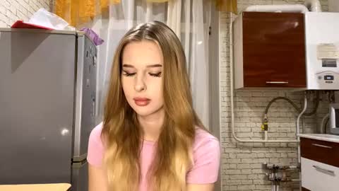 Jenny online show from October 13, 2025, 8:09 pm