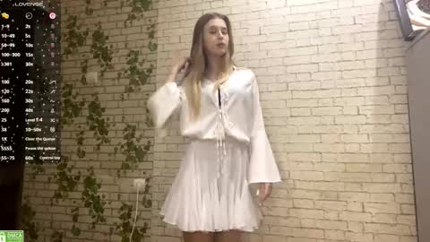 Jenny online show from November 7, 2025, 8:53 pm