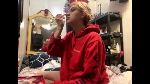 Snapshot of shelbybaby01 chatting on December 8, 2024, 9:57 am Shelby holes online show from December 8, 2024, 9:57 am