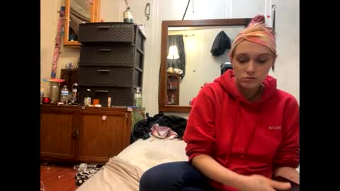 Snapshot of shelbybaby01 chatting on December 14, 2024, 10:28 pm Shelby holes online show from December 14, 2024, 10:28 pm