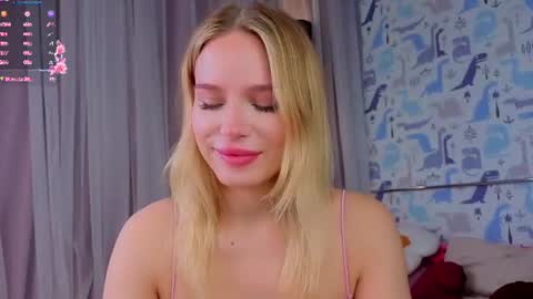 Lina online show from July 14, 2026, 1:41 am