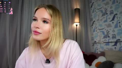 Lina online show from July 27, 2026, 2:07 am