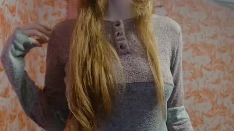 Erika online show from February 23, 2026, 9:01 pm