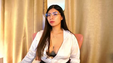  Transmission schedule Monday - Friday 715 am to 200 pm time Colombia  online show from May 22, 2026, 12:33 pm