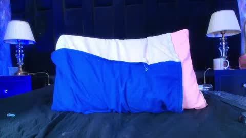 Shelsy online show from February 1, 2025, 2:56 pm