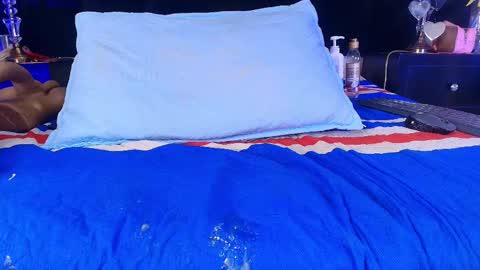 Shelsy online show from February 26, 2025, 3:08 pm