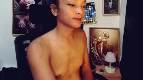 Snapshot of shemel69 chatting on February 24, 2025, 7:09 pm MELODY online show from February 24, 2025, 7:09 pm