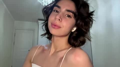 Amy online show from May 25, 2026, 12:22 pm