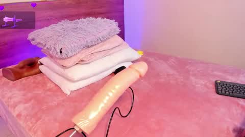 Snapshot of sherylrose1 chatting on September 12, 2025, 10:54 pm Sheryl Rose online show from September 12, 2025, 10:54 pm