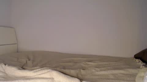 Snapshot of shes_a_peach chatting on April 24, 2026, 8:55 pm Peach online show from April 24, 2026, 8:55 pm