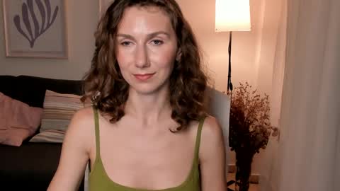 shesleepsnaked online show from January 20, 2025, 7:04 pm