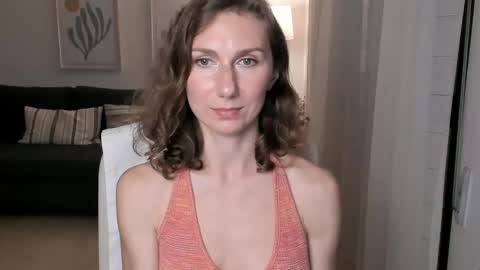 shesleepsnaked online show from February 16, 2025, 8:00 pm