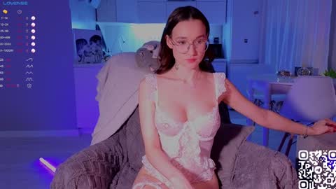 Snapshot of shey1i chatting on December 24, 2024, 9:11 pm Sheyli online show from December 24, 2024, 9:11 pm