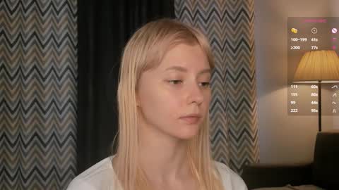 Snapshot of shickshackshock chatting on February 14, 2025, 4:15 am Iris online show from February 14, 2025, 4:15 am