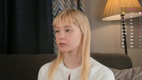 Snapshot of shickshackshock chatting on March 4, 2025, 5:32 am Iris online show from March 4, 2025, 5:32 am