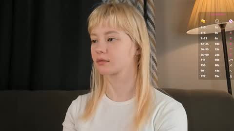 Snapshot of shickshackshock chatting on March 6, 2025, 1:48 am Iris online show from March 6, 2025, 1:48 am