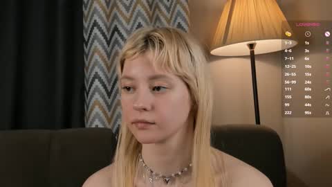 Snapshot of shickshackshock chatting on March 11, 2025, 8:09 am Iris online show from March 11, 2025, 8:09 am