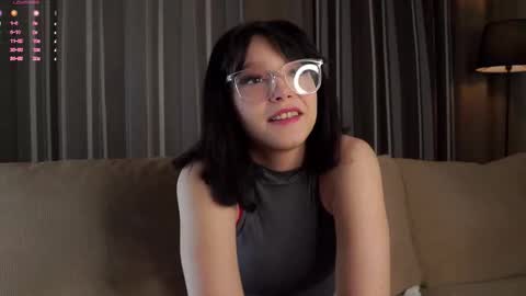 Snapshot of shickshackshock chatting on November 30, 2025, 11:14 am Iris online show from November 30, 2025, 11:14 am