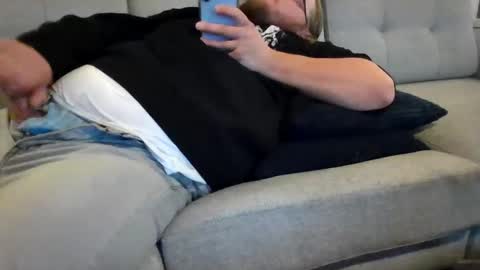 shifty885 online show from October 28, 2025, 12:58 am