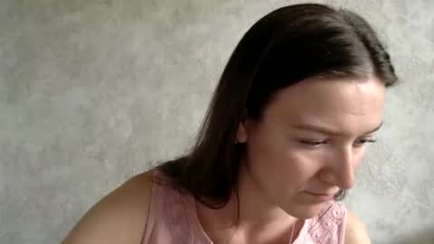 Snapshot of shining_pearl chatting on May 8, 2026, 1:27 pm Jesica online show from May 8, 2026, 1:27 pm