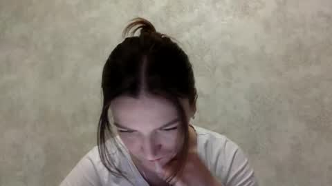 Snapshot of shining_pearl chatting on May 10, 2026, 7:41 pm Jesica online show from May 10, 2026, 7:41 pm
