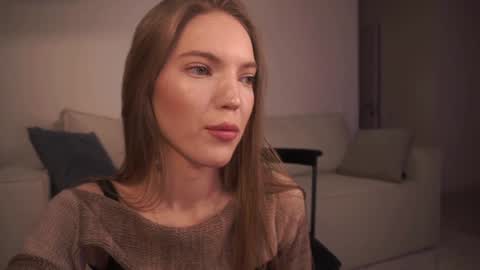 Snapshot of shiningstarrr chatting on January 9, 2025, 9:16 am Nika online show from January 9, 2025, 9:16 am