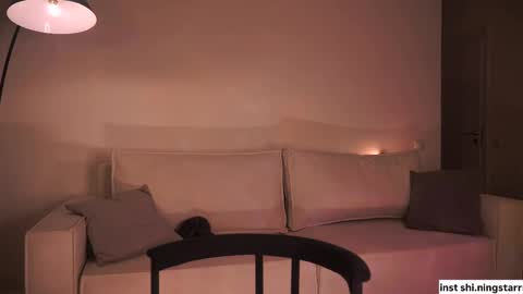 Snapshot of shiningstarrr chatting on February 15, 2025, 12:48 am Nika online show from February 15, 2025, 12:48 am