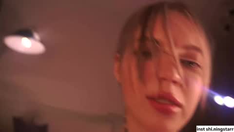 Snapshot of shiningstarrr chatting on February 17, 2025, 1:36 am Nika online show from February 17, 2025, 1:36 am