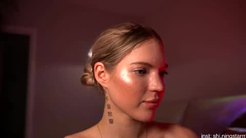 Snapshot of shiningstarrr chatting on March 4, 2025, 7:11 pm Nika online show from March 4, 2025, 7:11 pm