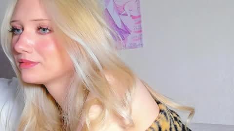 shirahoshii online show from April 9, 2026, 3:50 am